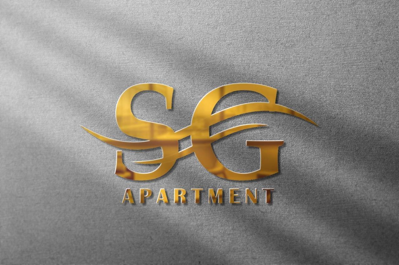 Sg Apartment Фрайщат Екстериор снимка